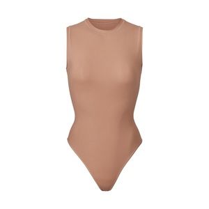 BODY BASICS CREW NECK BODYSUIT